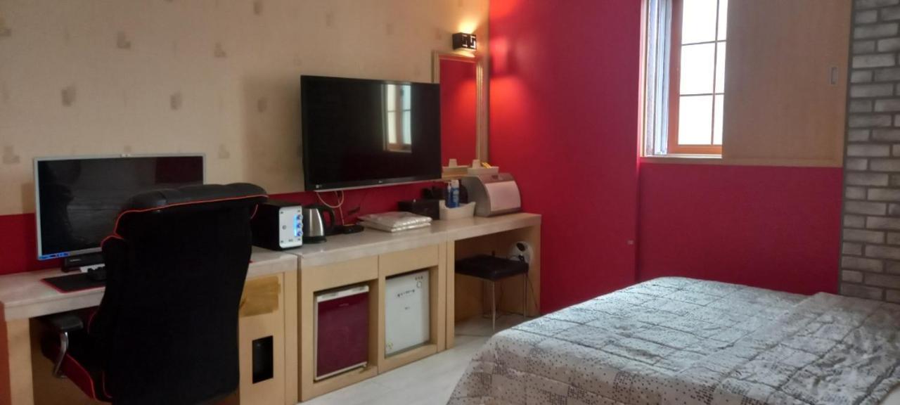 Design Motel T Улсан Екстериор снимка